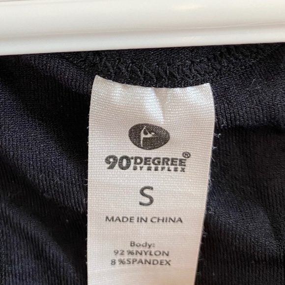 90 Degree by Reflex 2 Pack Full Zip Seamless Bra - Picture 6 of 7